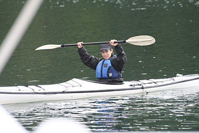 [kayaking_08.jpg]