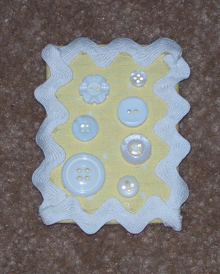 [Buttons+fabric+series+1+of+3.JPG]