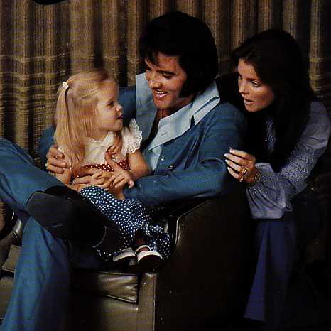[Elvis+Presley+Priscilla+Lisa-Marie.jpg]