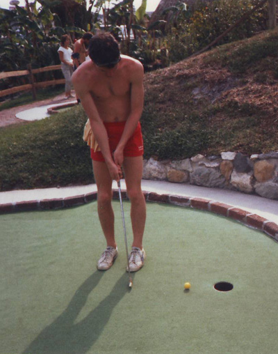 [mystery-golfer1984.jpg]