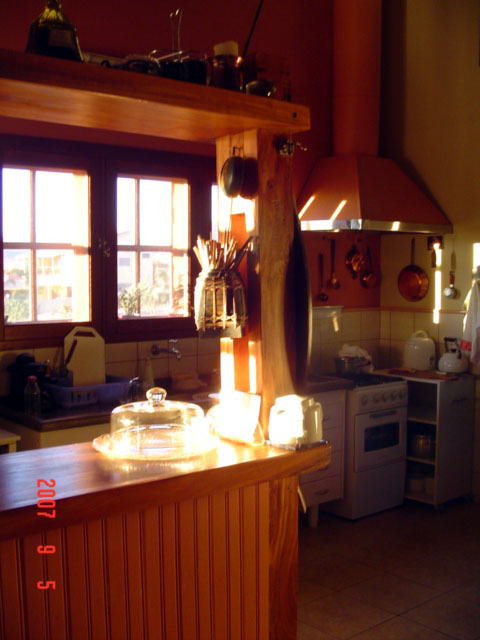 [sol+nascendo+na+cozinha.jpg]