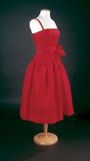 [red+dress.jpg]
