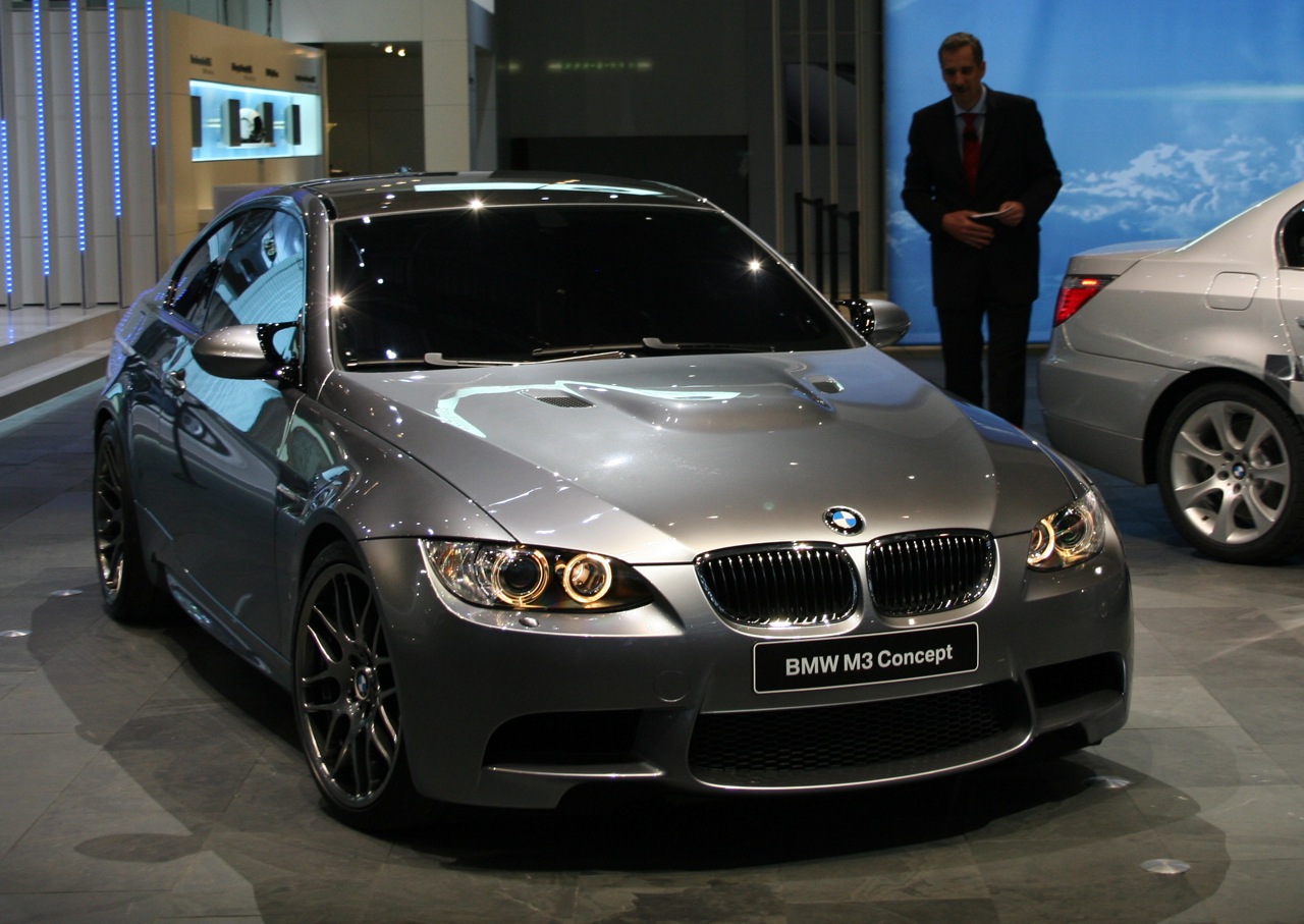 [BMW_M3_Concept_Geneva_2.jpg]
