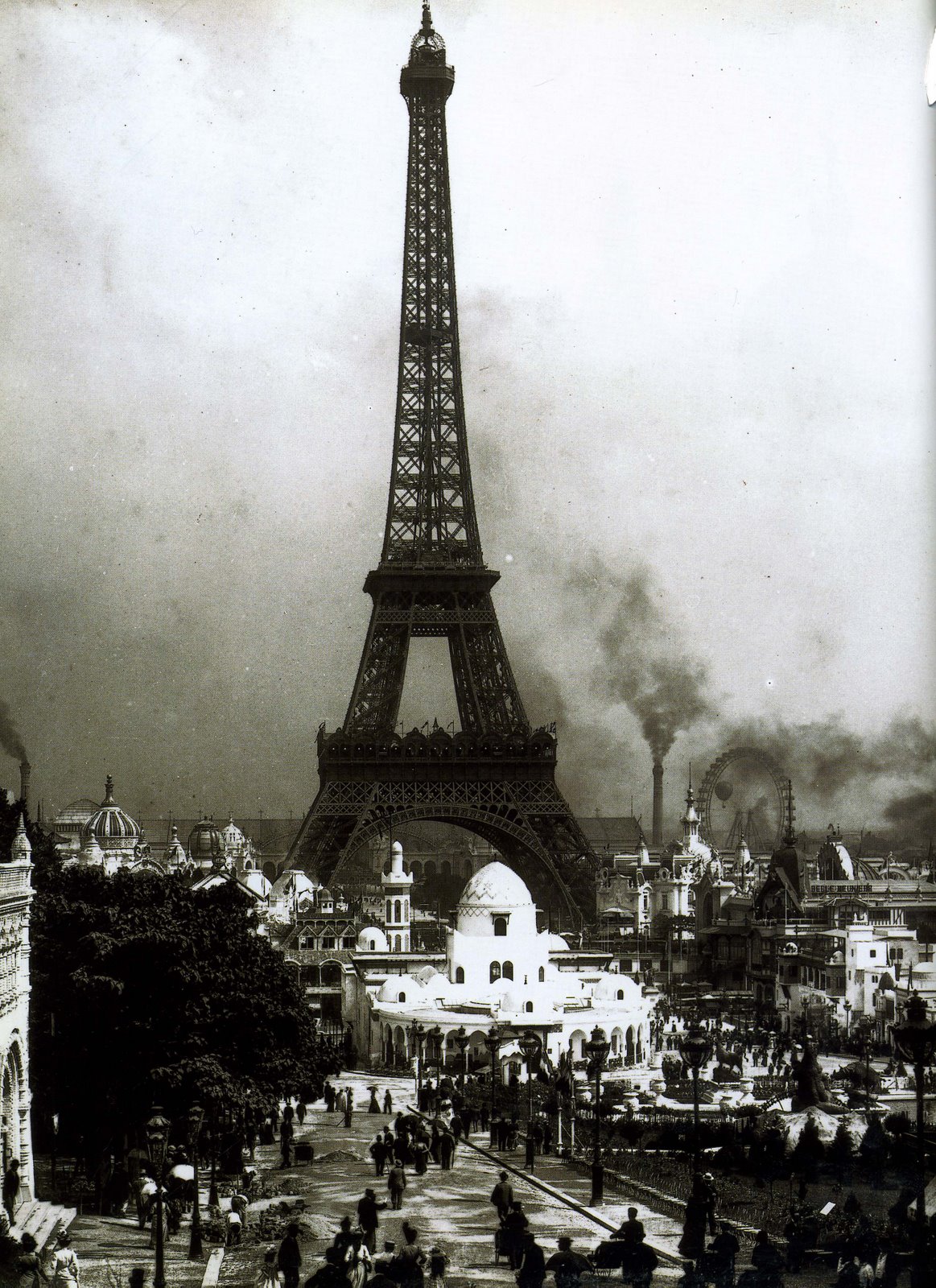 [Eiffel+Tower,+1900+Exhibition.jpg]