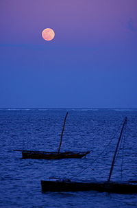 [200px-Moon_Over_Mombasa.jpg]