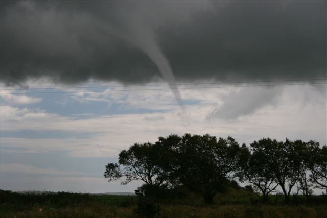 [Tornado+170707+West+Cork+P.+Whooley+007.jpg]