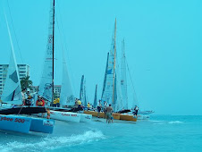 Orange Boat at the start, 2007