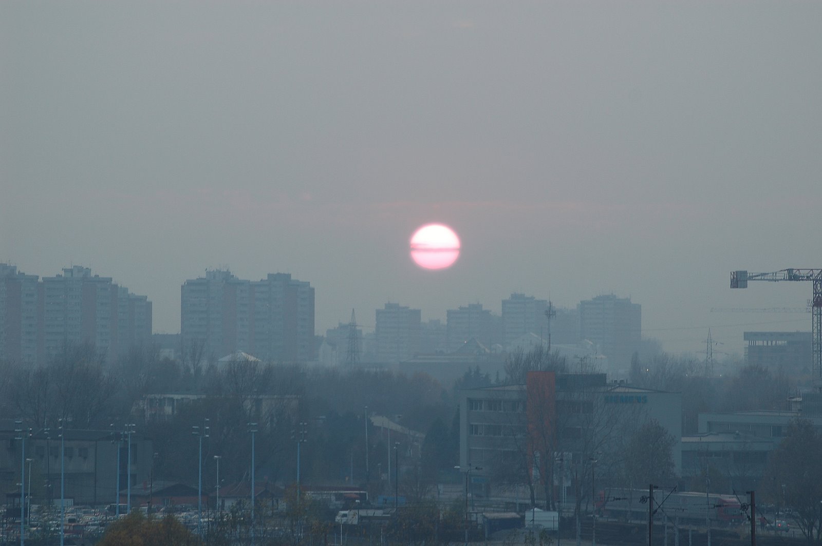 [New+Belgrade+skyline.JPG]