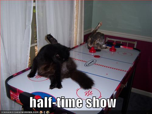 [funny-pictures-half-time-show.jpg]