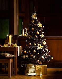 [opulent-christmas-tree.jpg]