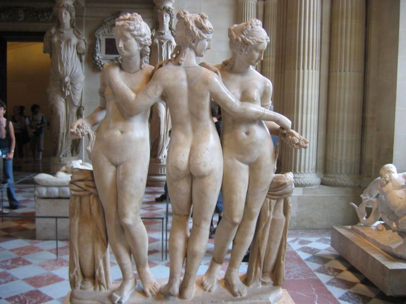 [800px-Las_Tres_Gracias_en_el_Louvre.jpg]