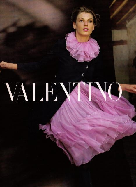 [Valentino+Fall-Winter+2008+.+2009+Ad+Campaign4.preview.jpg]