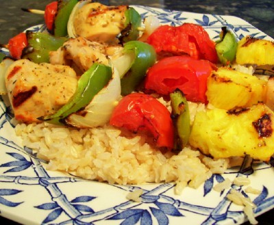 [chicken-kabobs-with-pineapple.jpg]