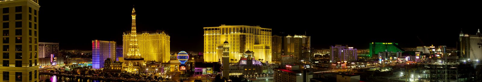 [Las_Vegas_Strip_panorama.jpg]