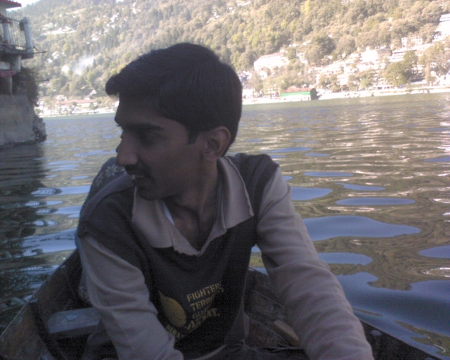 [Aditya+Boating.jpg]