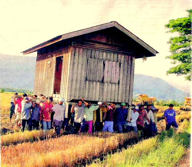 [Traditional+Kampong+House.jpg]