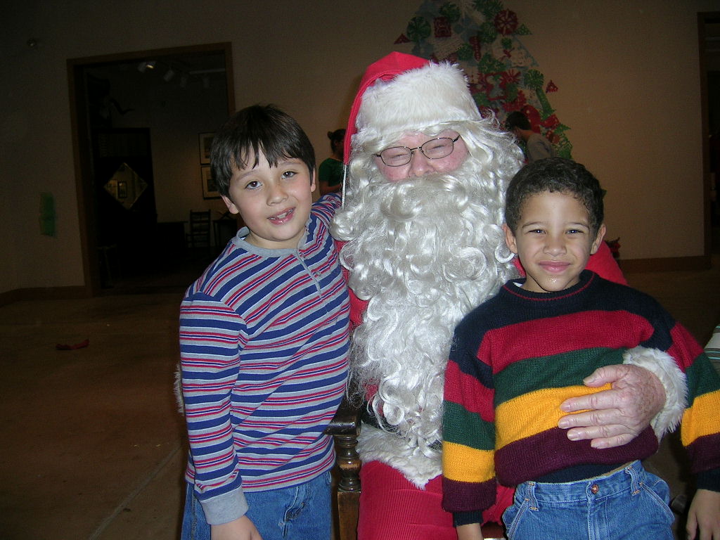 [Boys+with+Santa.JPG]