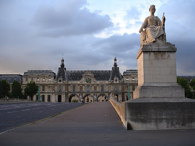 Musée du Louvre - Pont du Carrousel