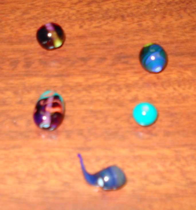 [beads+2005.JPG]