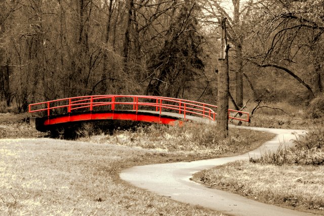 [red+bridge+sepia-red-718731.jpg]