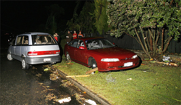 [damaged+cars+Mark+Dwyer.jpg]