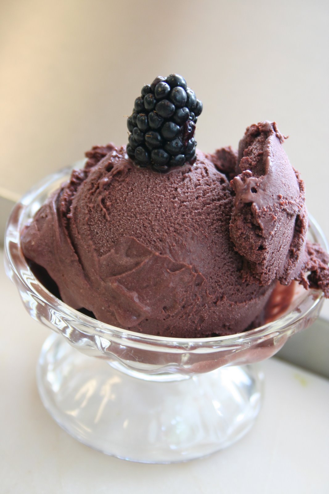 [chocolate-blackberry+pudding.jpg]