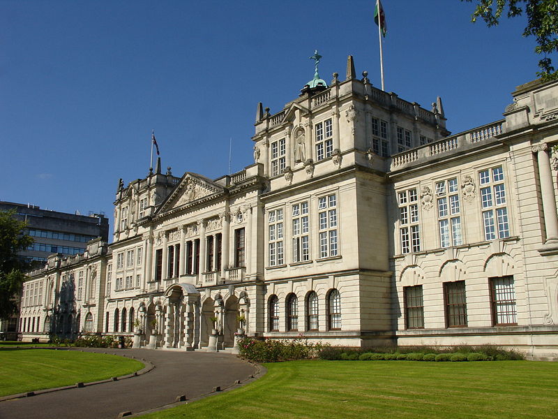 [800px-Cardiff_University_main_building.jpg]