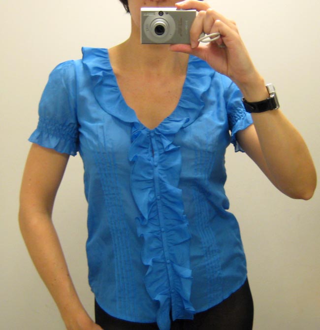 [gap+blue+blouse.jpg]