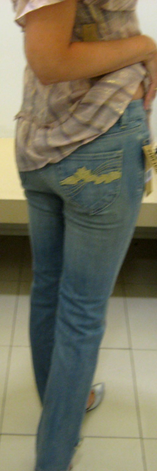 [back+of+jeans.jpg]