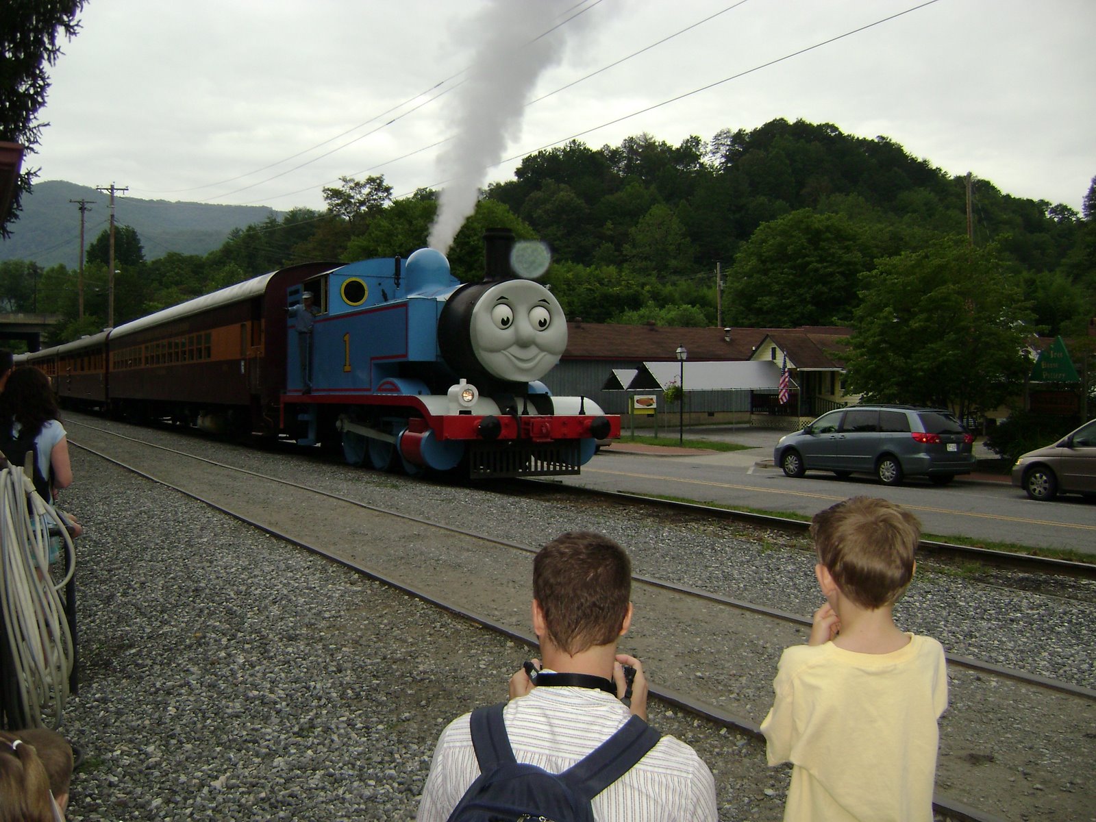 [Thomas+train+7-25-08+054.jpg]