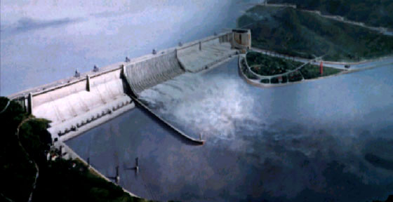 [3.Gorges.Dam2[1].jpg]