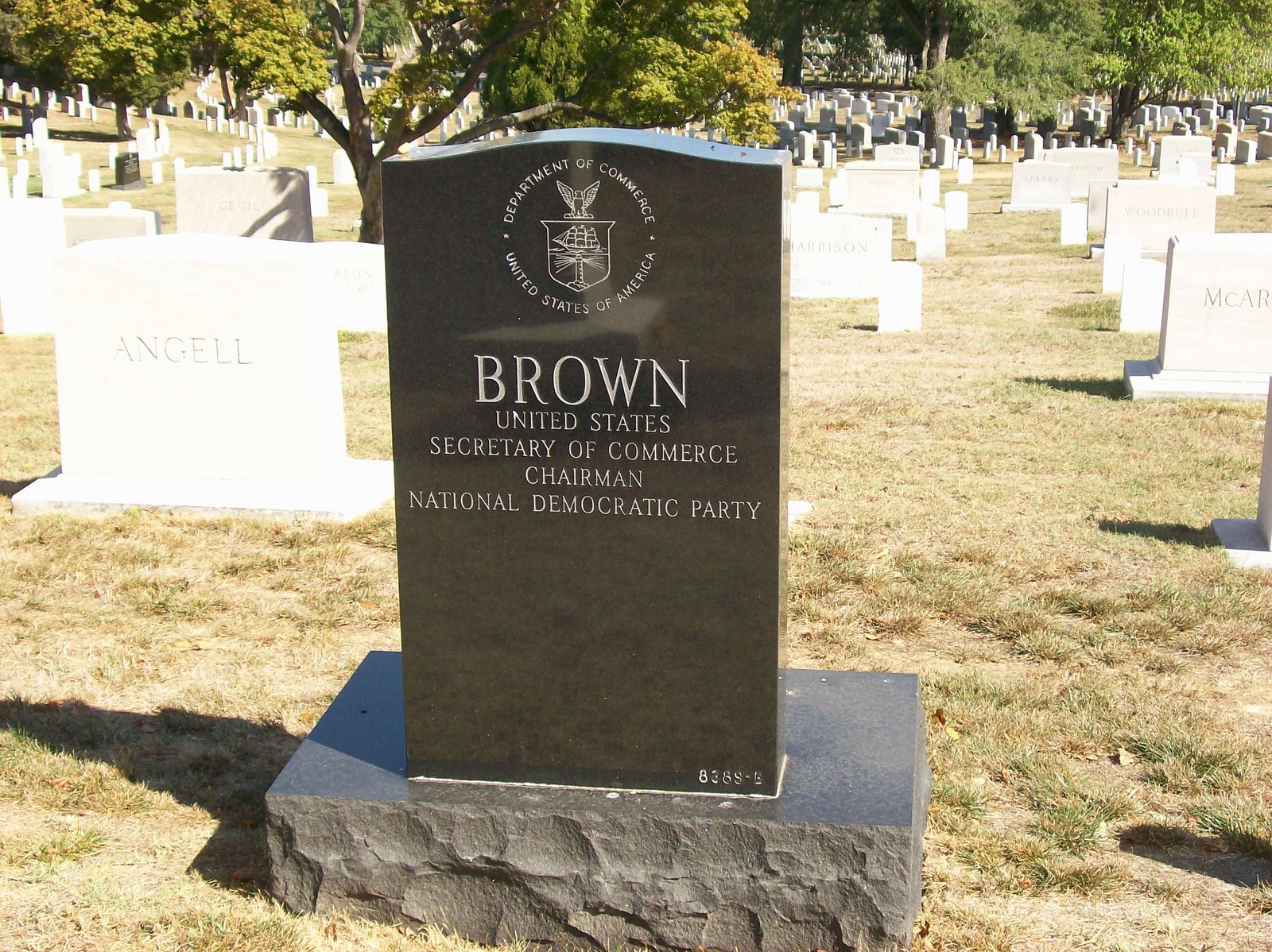 [rhbrown-gravesite-photo-october-2007-002.jpg]