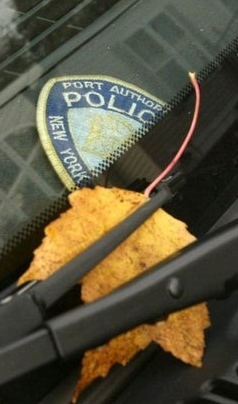 [NY+Officer+Nieves+killed+wife+Deborah+and+self_3bs.jpg]