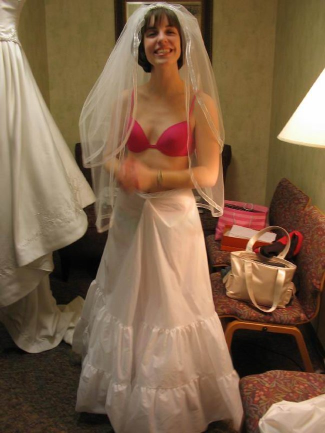 [brides_in_underwear_24.jpg]