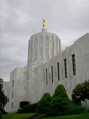 Oregon State Capitol, by Samuel John Klein
