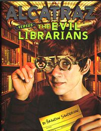 [200px-Alcatraz_vs_evil_librarians_book_cover.jpg]