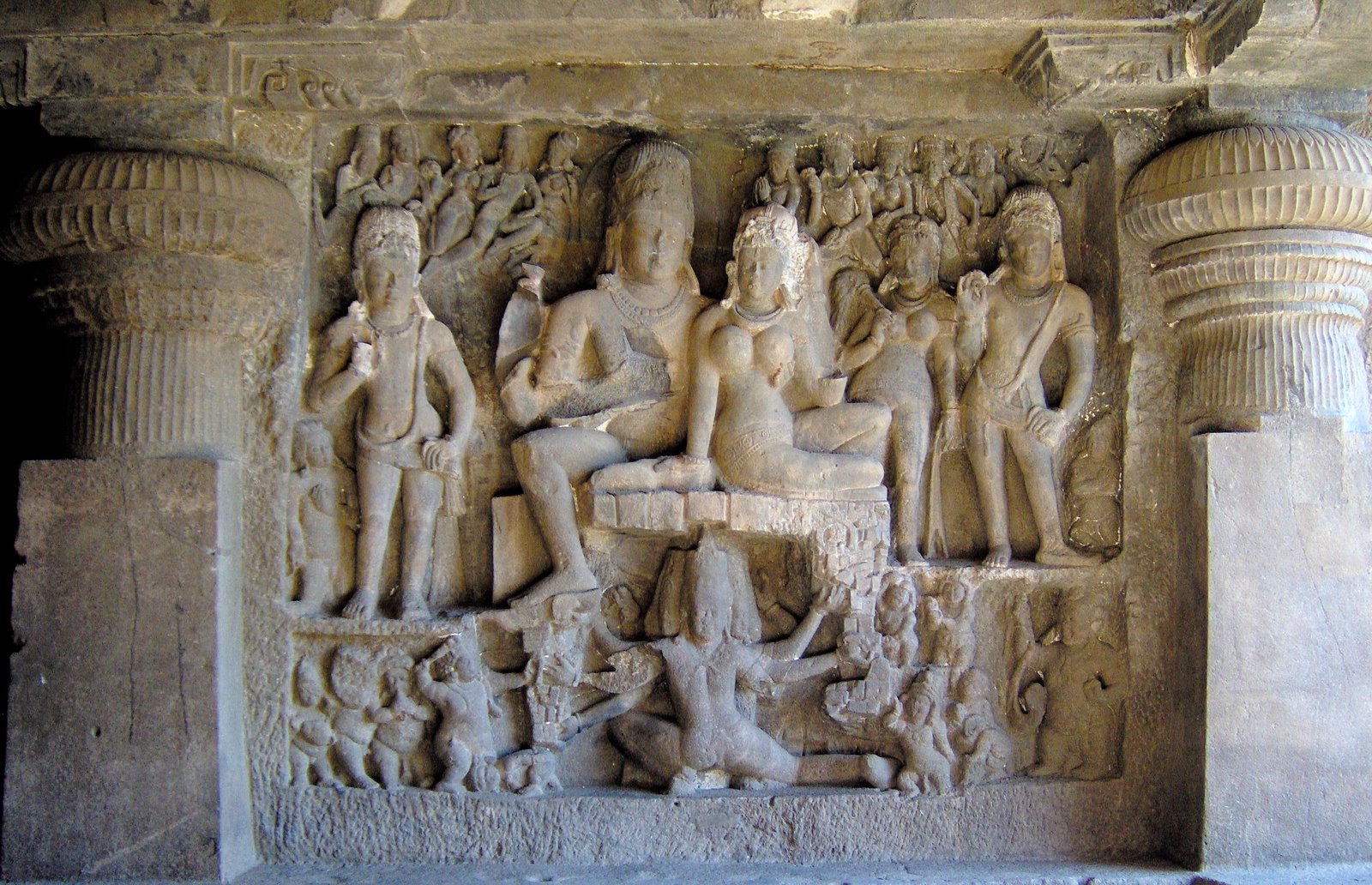 [Ellora_cave29_Shiva-Parvati-Ravana.jpg]