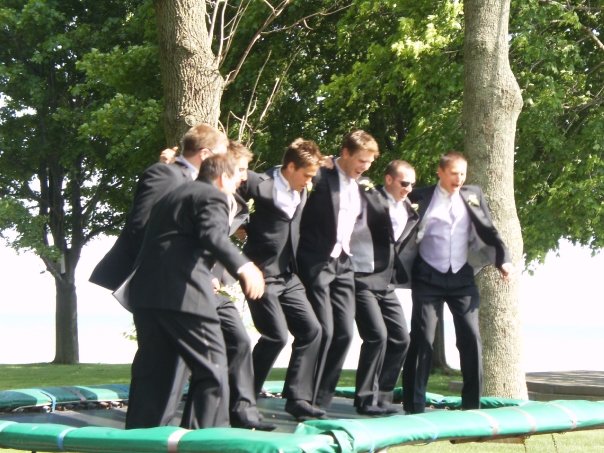 [grooms+on+trampoline.jpg]
