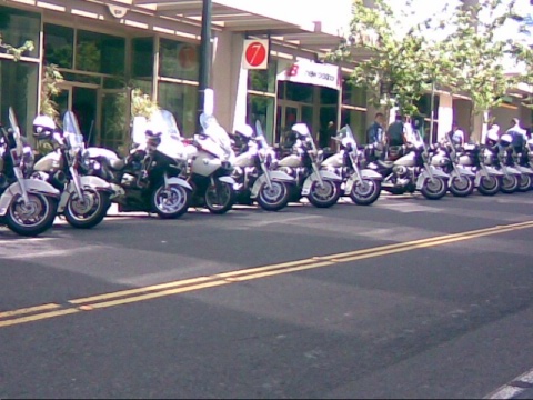 [police+motorcycles.jpeg]