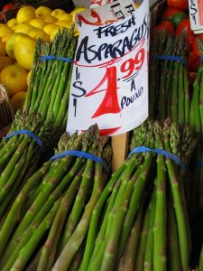 [asparagus+market.jpg]
