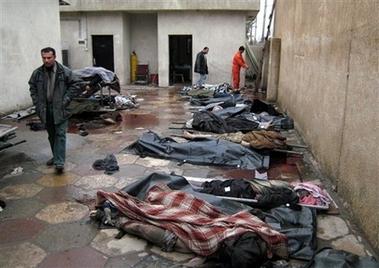 [iraq+bodies+yarmouk+jan+13+2006+aa.jpg]