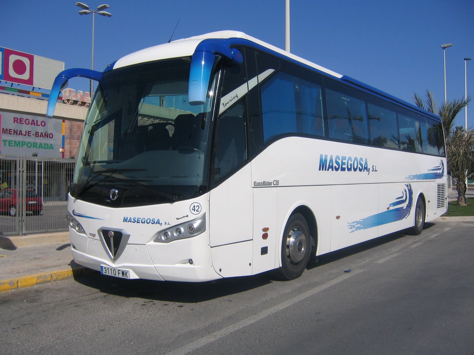 [Masegosa+-+Irisbus+Iveco+Noge+Touring+III+-+3110+FWK.jpg]