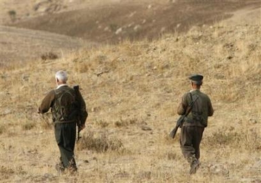 [Kurdish+village+guards+patrol+in+the+southeastern+Turkish+province+of+Sirnak+October+26,+2007..jpg]