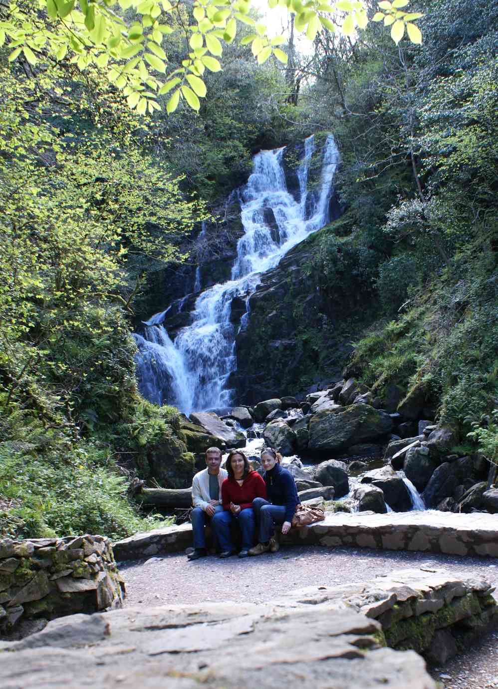 [DSC01347+Torc+Waterfall+-+Killarney+National+Park.JPG]