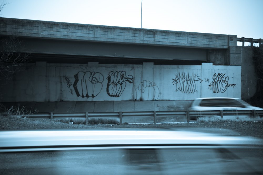 [Graffiti9485-1.jpg]