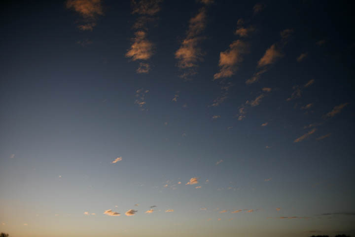 [clouds+morning+sm.jpg]