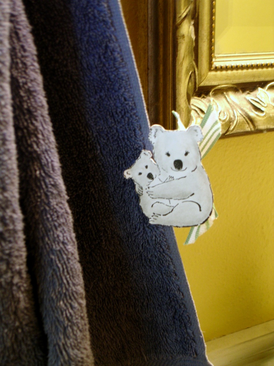 [koala+towel.JPG]