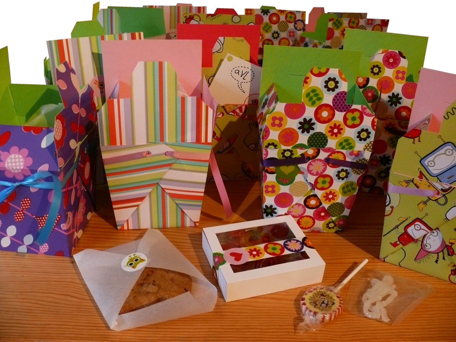 [gift+boxes.jpg]