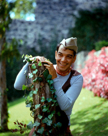 [249704~Cantinflas-Posters.jpg]