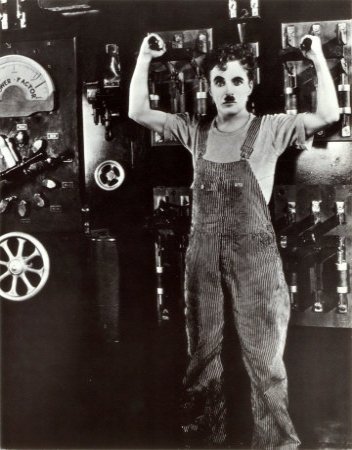 [Charlie-Chaplin-Poster-Card-C102043.jpg]